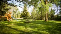 Curriers Lakeview Lodge Hotels in Rice Lake