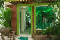 Pousada Verdes Mares Отели в г. 