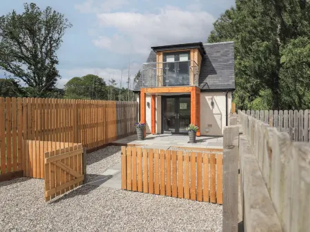 Wee Smithy Отели в г. Авох