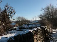 Jasmine Cottage فنادق في Derbyshire Dales District