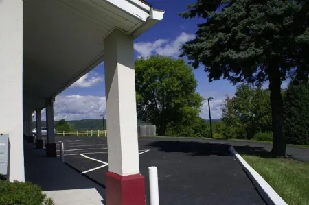 Appalachian Motel Отели в г. Уорик