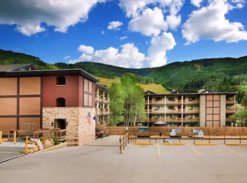 Newly Remodeled Condo Wren 201 with Creekside Views of Vail Mountain by RedAwning