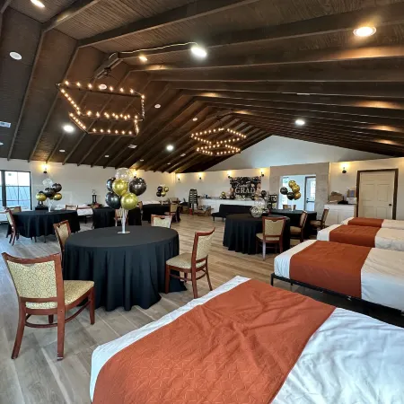 Canyon Lakeview Resort