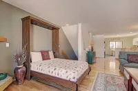 732b Meadow Creek 2 Bedroom Townhouse by RedAwning