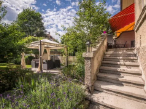 Max Aviation Villa & Apartments Hotels in Bern