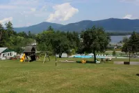 Hill View Motel and Cottages - Pet friendly
