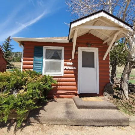 Colorado Cottages