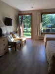 Auberge la Coudriere (Cool Hotel) Hotels in Les Eboulements