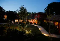 Hôtel les Frères Ibarboure Hotels in Bidart