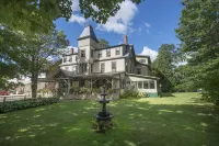 The Norwich Inn Hotels in 