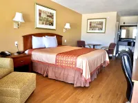 Regency Inn & Suites Hotels in Gladewater