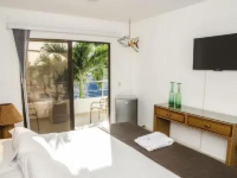 Hotel Vistalmar โรงแรมในมันตา