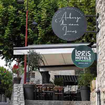 Logis Auberge du Vieux Lanas Hotel Exterior