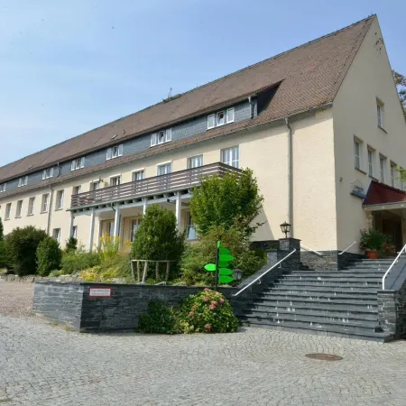 Land- Und Golfhotel Alte Fliegerschule