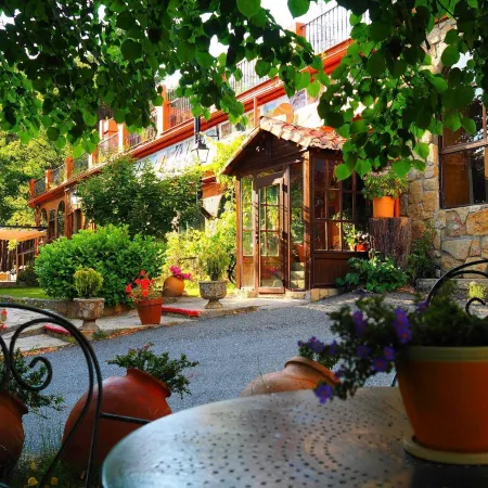 Hospedium Hostal Almanzor