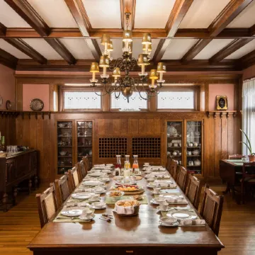 Ringling House Bed & Breakfast