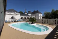 Château Pellisson - Swimmingpools