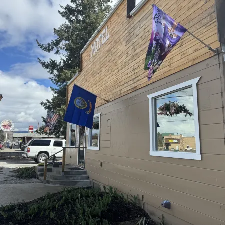 Kootenai Valley Motel