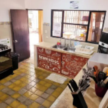 Casa Pura Vida Surf Hostel - Tamarindo Costa Rica