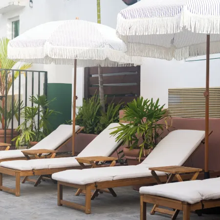 La Mona Loiza Apartments Complex by Stay with Bear Отели рядом с достопримечательностью «Пляж Оушн-Парк»