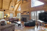 Family-Friendly Jasper Cabin with Deck! - 3-Star