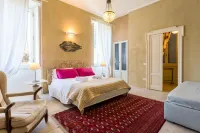 White Lilac Romantic B&B - Adults Only - Homestays