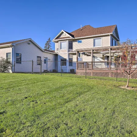 Lakefront Romulus Retreat w/ Private Dock!