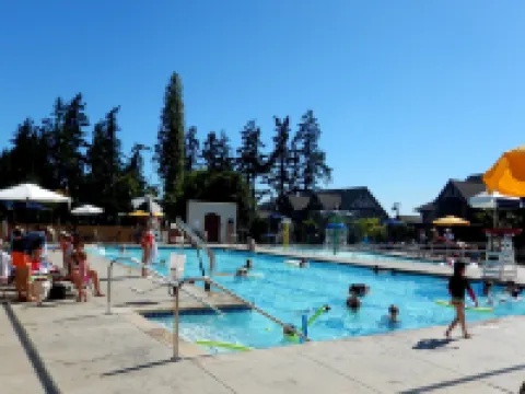 The Inn at Pleasant Beach Hotels in Kitsap County