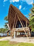 On Board Panglao Beach Hostel & Resort