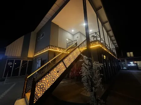 İskenderun Vipark Otel & Spa Отели в г. Искендерун