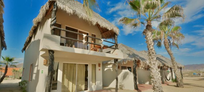Cerritos Surf Town - Beach Front Property Hotels in La Paz