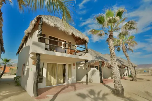 Cerritos Surf Town - Beach Front Property Hotels in El Pescadero
