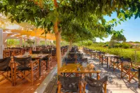 Aeolian Village Beach Resort Hotel di Eresos Antissa