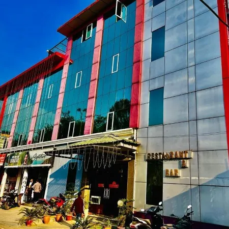 Hotel Suryadev