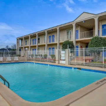 Motel 6 Americus, GA