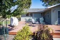 Clean. Private. Beautiful.Incredibly Clean FarmYard Only Minutes from La Grande