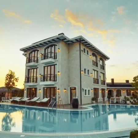Vinea Resort & Spa