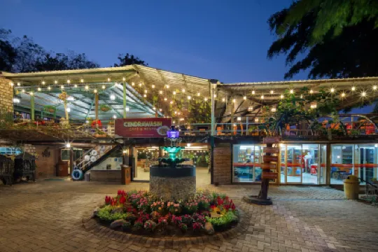 Royal Hotel and Outbound Trawas