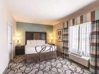 La Quinta Inn & Suites by Wyndham Fort Worth - Lake Worth Hotels in Sansom Park