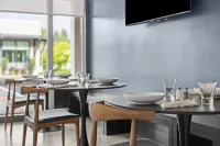Even Hotel Portland - Beaverton by IHG - breakfast