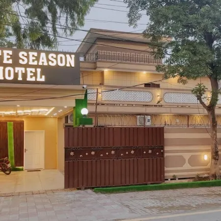Hotel White Seasson managed by Zaheer Masih