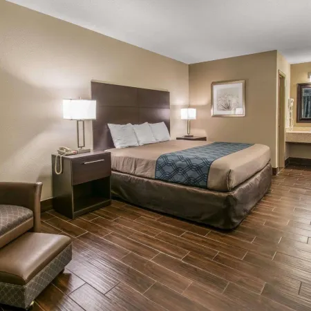 Econo Lodge Defuniak Springs I-10