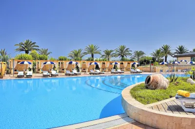Hotel Oran Bay Managed by Accor Hotel a 