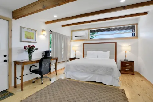 Overlook Hotel Hotel a Saugerties