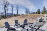 Custom Windham Mtn Villa w/ Pool, Theater & Views! - parking