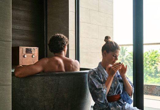 고비 온천 리조트 후에, 멜리아 제휴