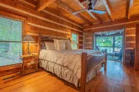 Burnt Mountain Waterfront Log Cabin, with 6person Spa