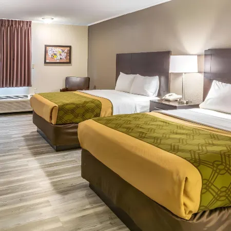 Baymont Inn & Suites Newton IA