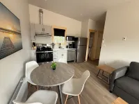 Royalty Maples Cottages and Motel Hotels in Brackley