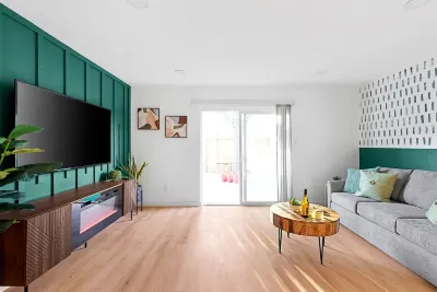 Trendy 3Bedroom Oasis in Central Austin Hotels near T.J. Maxx